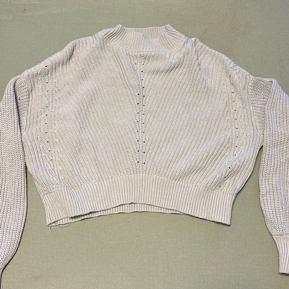 Light purple cropped sweater